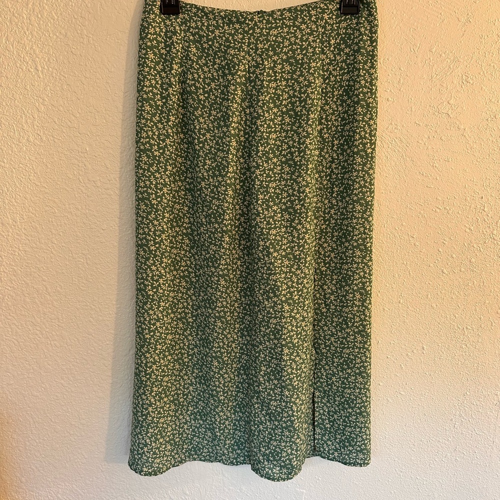 Good Luck Gem Green and Black Midi Pencil Skirt Casual